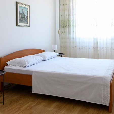 Green Door Apartment Сплит Екстериор снимка