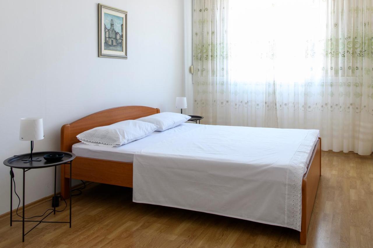 Green Door Apartment Сплит Екстериор снимка