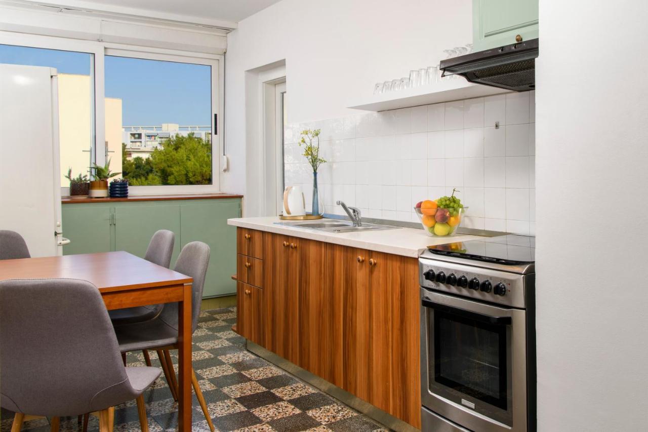 Green Door Apartment Сплит Екстериор снимка